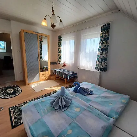 In 43404 Apartment *