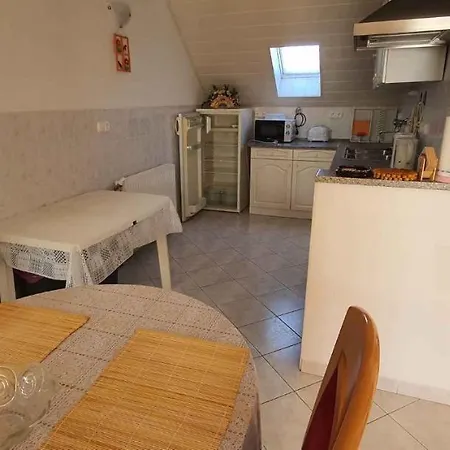 In 43404 Balatonszabadi Fürdőtelep